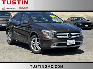 Used 2017 Mercedes-Benz GLA 250 4MATIC image 1