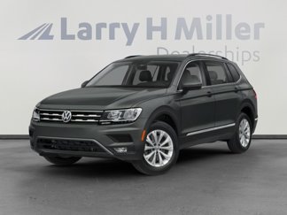 Used 2021 Volkswagen Tiguan SE image 1