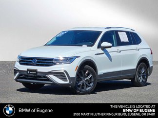 Used 2024 Volkswagen Tiguan SE image 1