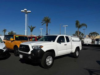 Used 2019 Toyota Tacoma SR image 1