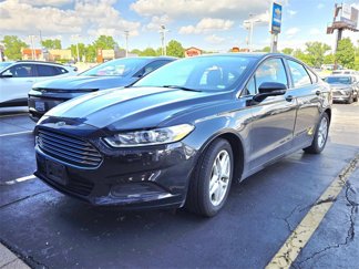 Used 2014 Ford Fusion SE image 1