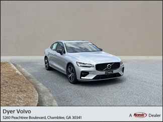 Certified 2022 Volvo S60 B5 R-Design image 1