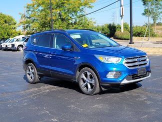 Used 2017 Ford Escape SE w/ Equipment Group 201A image 1