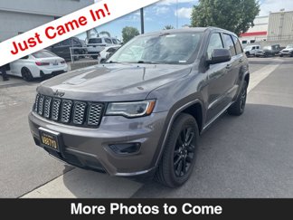 Used 2021 Jeep Grand Cherokee Laredo X image 1