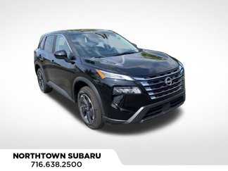Used 2025 Nissan Rogue SV image 1