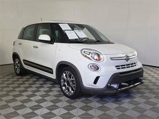 Used 2014 FIAT 500L Trekking w/ Popular Equipment Group image 1