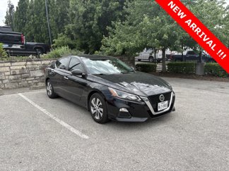 Used 2020 Nissan Altima 2.5 S image 1