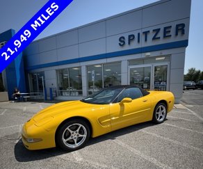 Used 2004 Chevrolet Corvette Convertible w/ Preferred Equipment Group image 1