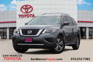 Used 2020 Nissan Pathfinder S image 1