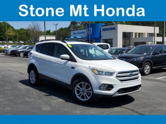 Used 2018 Ford Escape SE image 1