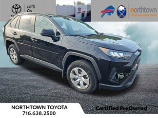 Used 2021 Toyota RAV4 LE image 1