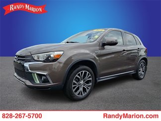 Used 2019 Mitsubishi Outlander Sport SE image 1