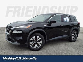 Used 2021 Nissan Rogue SV image 1