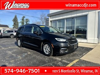 Used 2022 Chrysler Pacifica Touring-L image 1