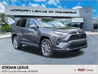 Used 2022 Toyota RAV4 XLE Premium image 1