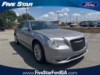 Used 2016 Chrysler 300 C image 1