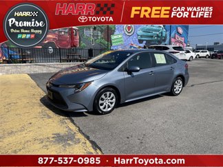 Used 2022 Toyota Corolla LE image 1
