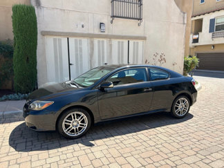 Used 2008 Scion tC image 1