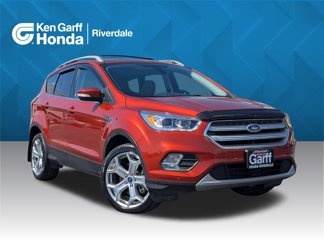 Used 2019 Ford Escape Titanium w/ U9j03 - Titanium Tow Package image 1