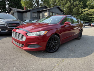 Used 2015 Ford Fusion SE image 1