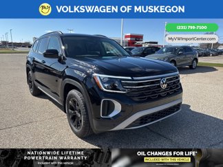 New 2025 Volkswagen Atlas Peak Edition SE image 1