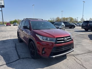 Used 2019 Toyota Highlander XLE image 1