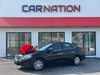 Used 2016 Nissan Sentra S image 1