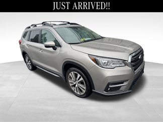 Used 2019 Subaru Ascent Limited w/ Popular Package #3 image 1
