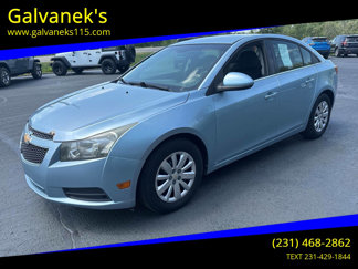 Used 2011 Chevrolet Cruze LT image 1