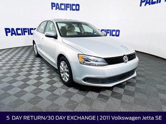 Used 2011 Volkswagen Jetta SE image 1