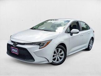 Used 2022 Toyota Corolla LE image 1