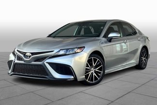 Used 2021 Toyota Camry SE image 1