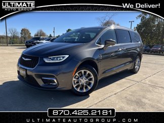 Used 2021 Chrysler Pacifica Touring-L image 1