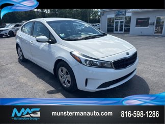 Used 2017 Kia Forte LX image 1
