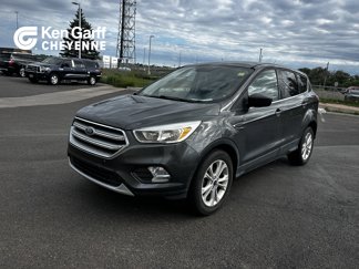 Used 2017 Ford Escape SE image 1