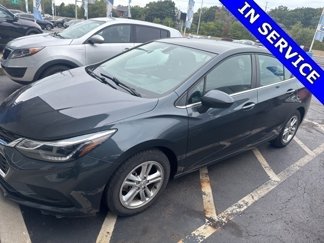 Used 2017 Chevrolet Cruze LT image 1