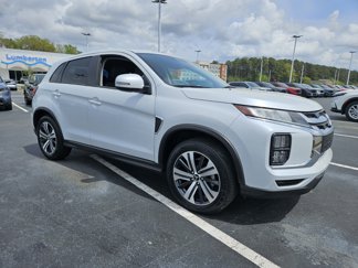 Used 2023 Mitsubishi Outlander Sport ES image 1