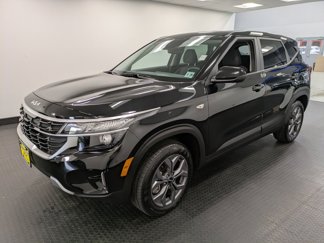 Used 2024 Kia Seltos LX image 1