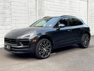 Certified 2025 Porsche Macan image 1