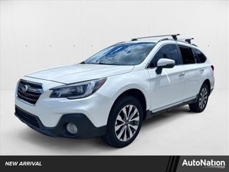 Used 2019 Subaru Outback 3.6R Touring image 1