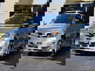Used 2012 Toyota Camry SE image 1
