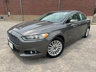 Used 2013 Ford Fusion SE image 1