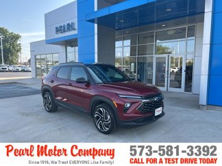 Used 2024 Chevrolet TrailBlazer RS w/ Convenience Package image 1