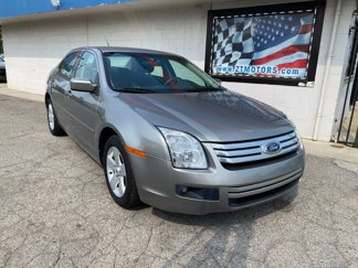 Used 2009 Ford Fusion SE image 1