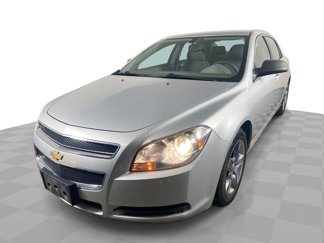 Used 2010 Chevrolet Malibu LS image 1