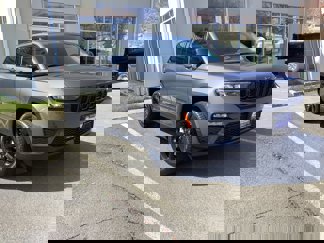 New 2025 Jeep Grand Cherokee Limited w/ Black Appearance Package image 1