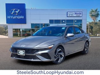 Certified 2024 Hyundai Elantra SEL w/ Convenience Package image 1
