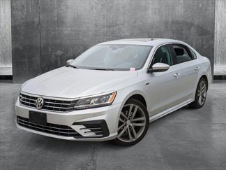 Used 2019 Volkswagen Passat 2.0T SE R-Line image 1