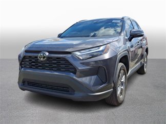 Used 2022 Toyota RAV4 XLE image 1