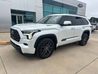 Used 2023 Toyota Sequoia Platinum image 1